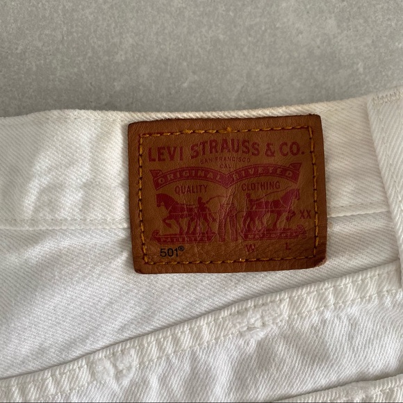 501 Original High Rise Women’s Shorts - Picture 4 of 6